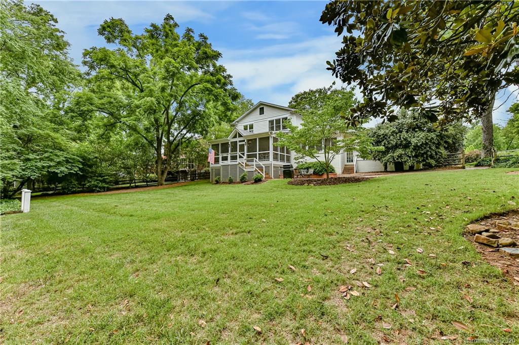 3717 Selwyn Avenue Charlotte NC 28209