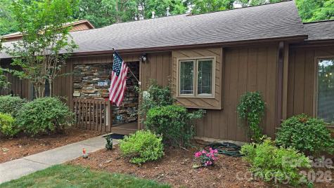 1788 12th Street NE Hickory NC 28601
