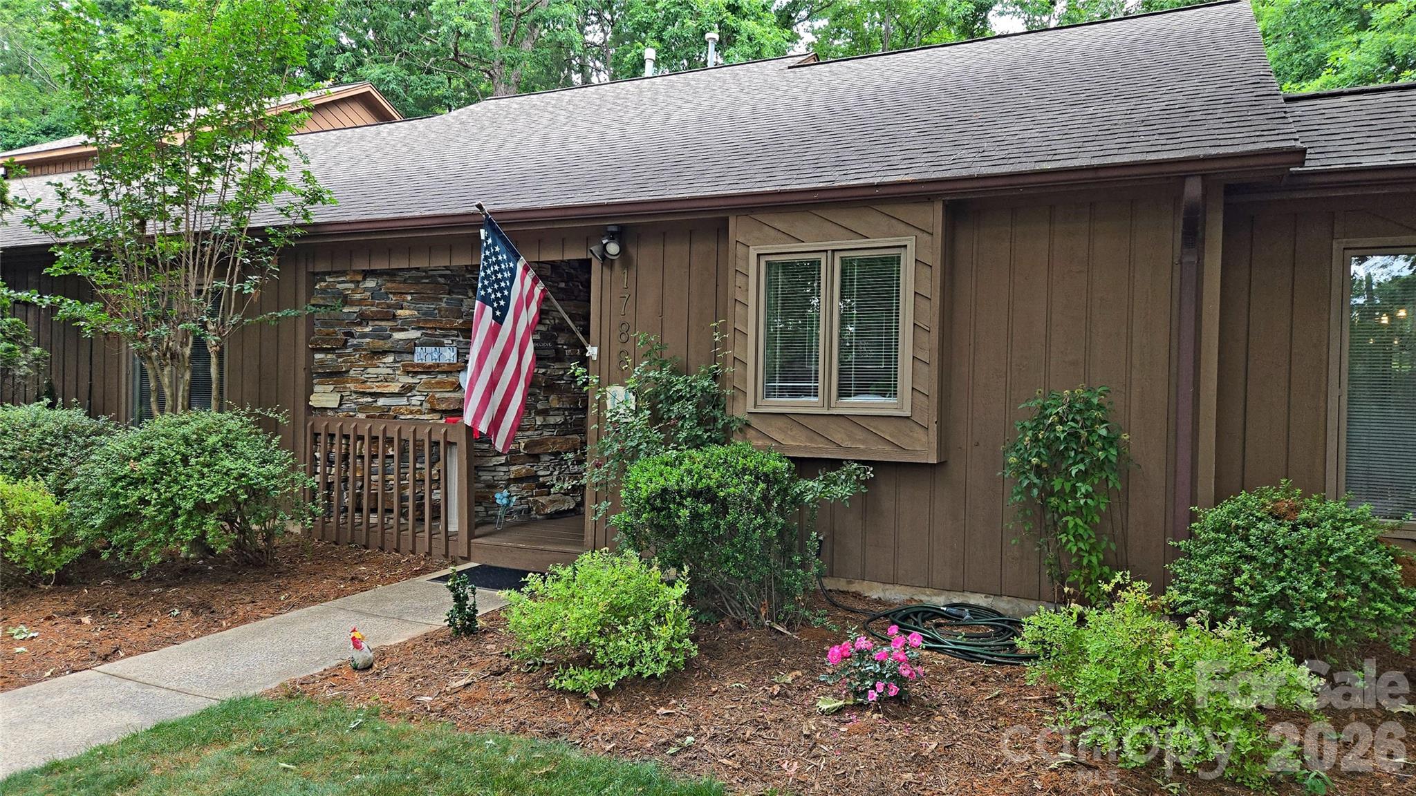 1788 12th Street NE Hickory NC 28601
