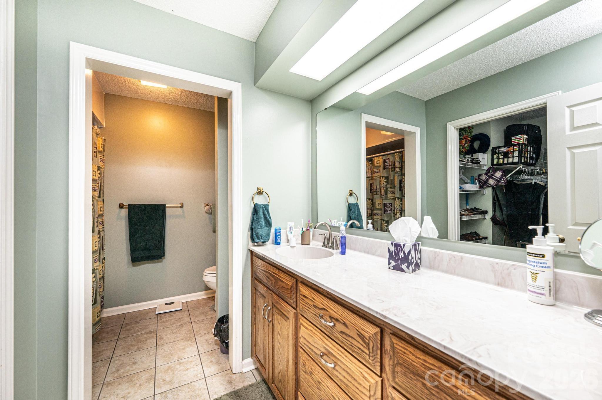 1788 12th Street NE Hickory NC 28601