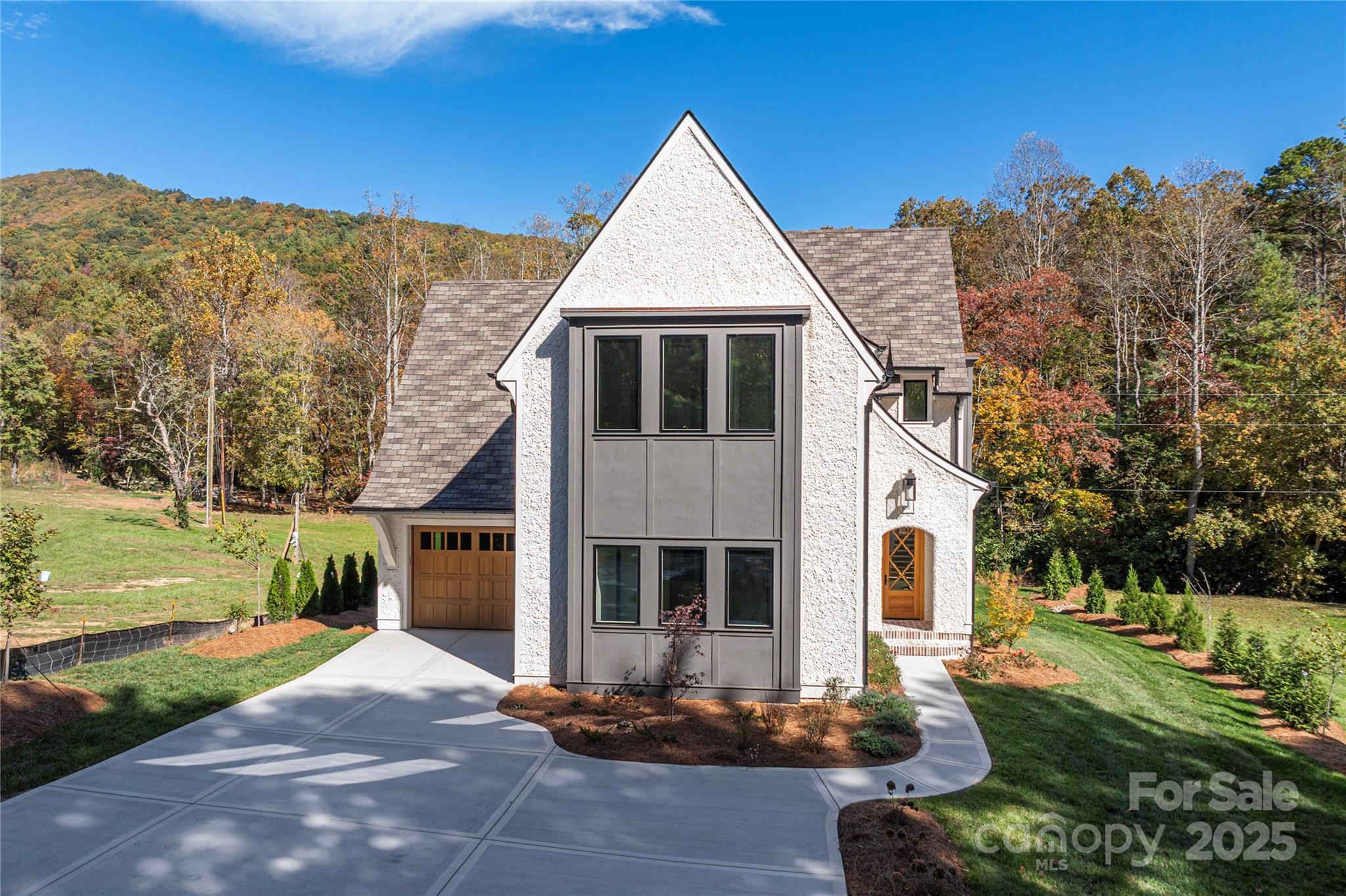 334 North Fork Road Black Mountain NC 28711