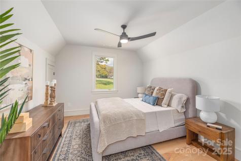 334 North Fork Road Black Mountain NC 28711