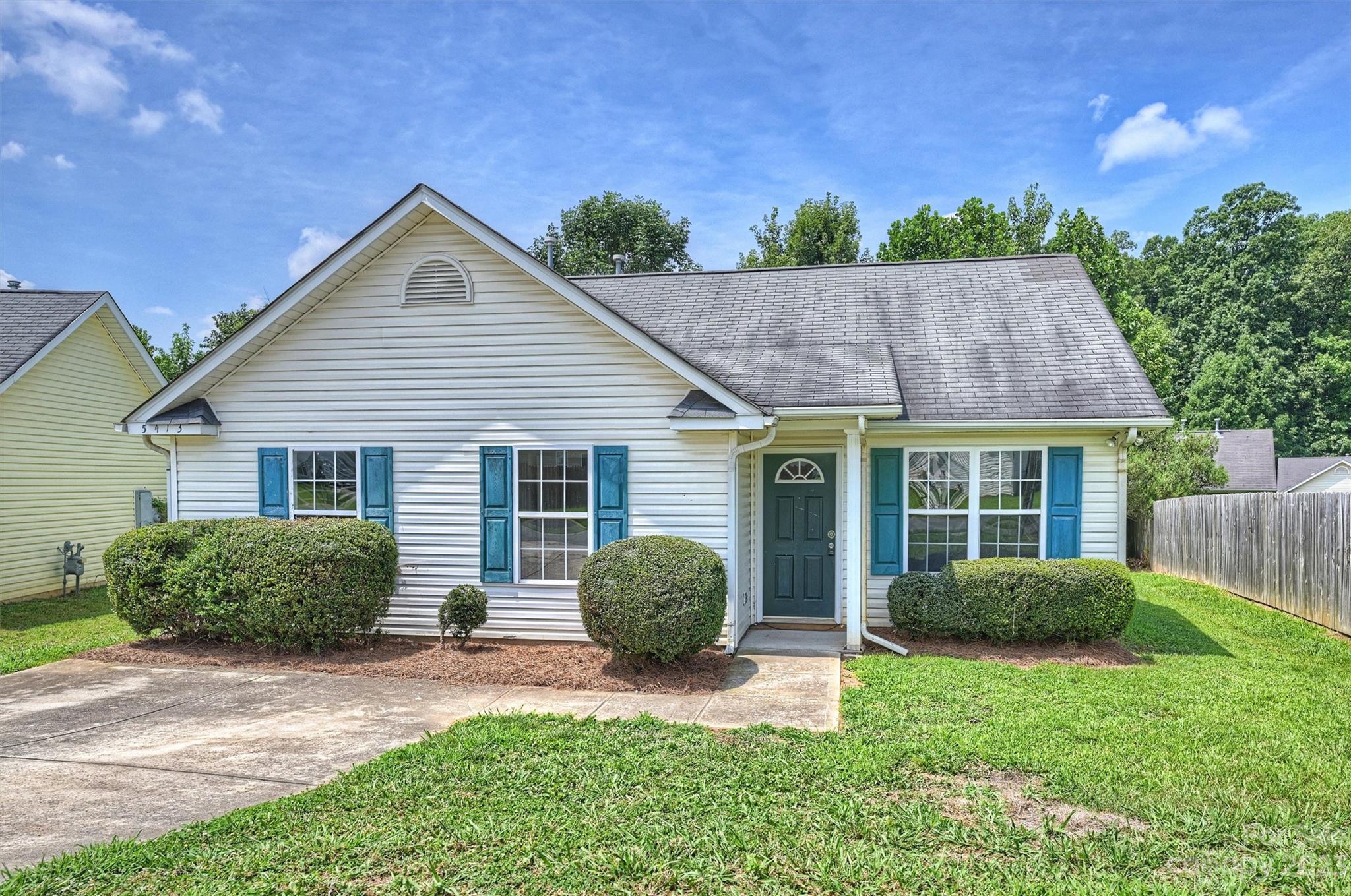 5413 Morning Breeze Lane Charlotte NC 28208