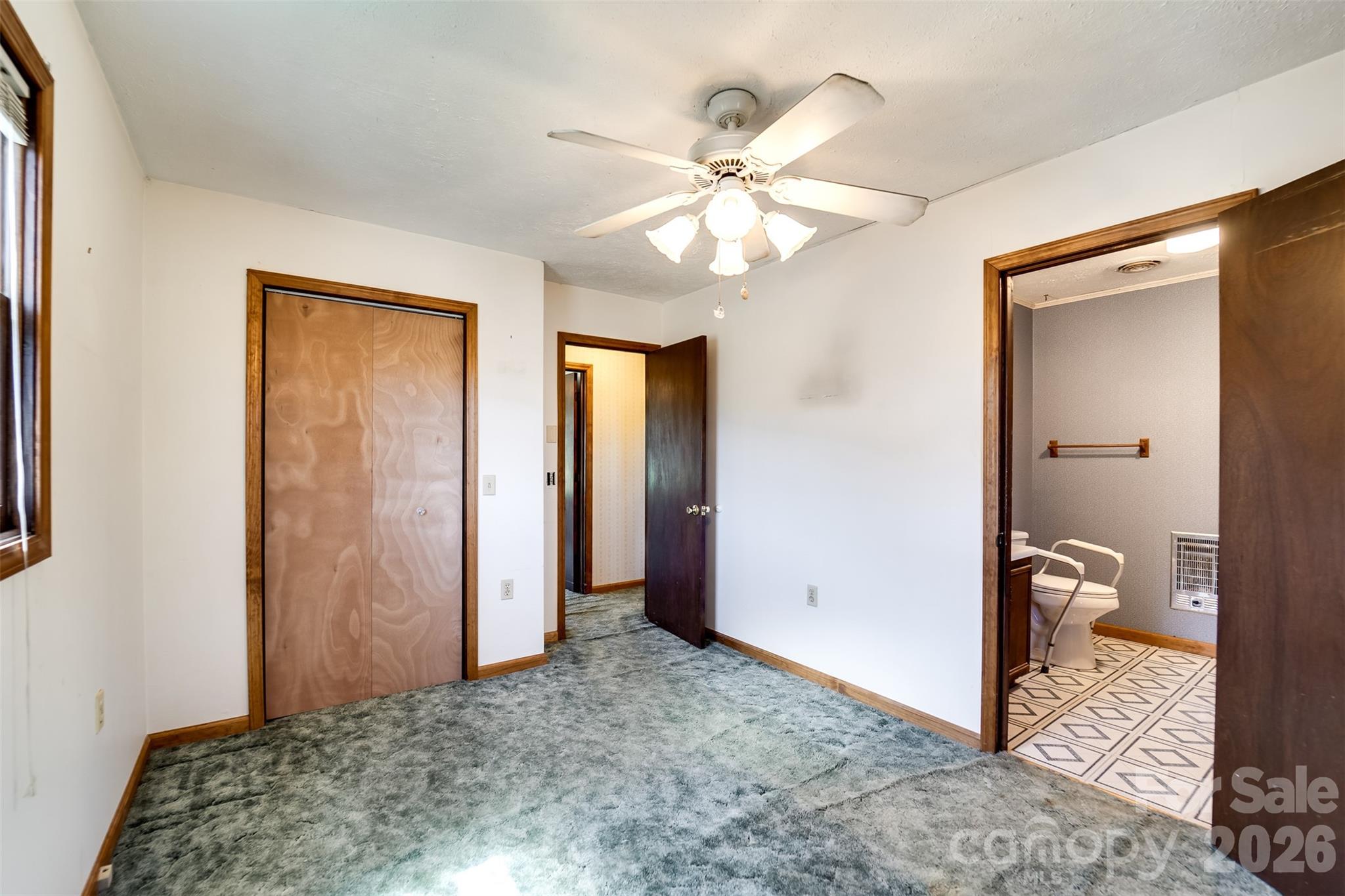 21 Queen Street Sylva NC 28779