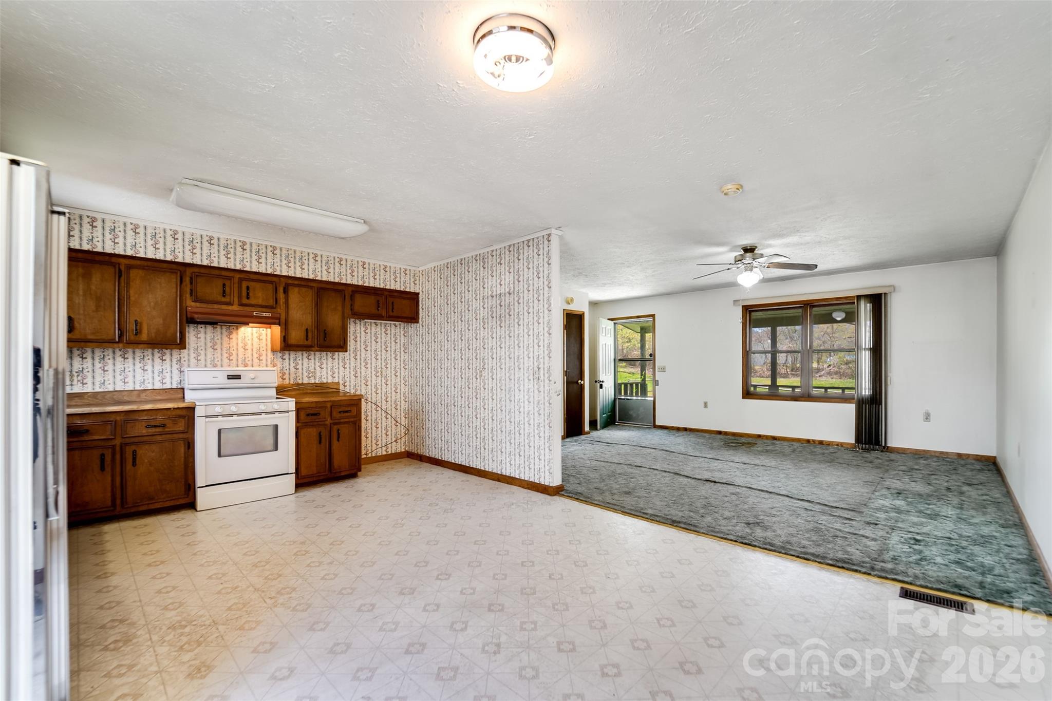 21 Queen Street Sylva NC 28779