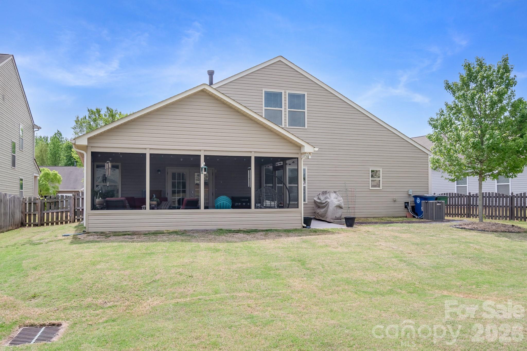1710 Yellow Daisy Drive Matthews NC 28104