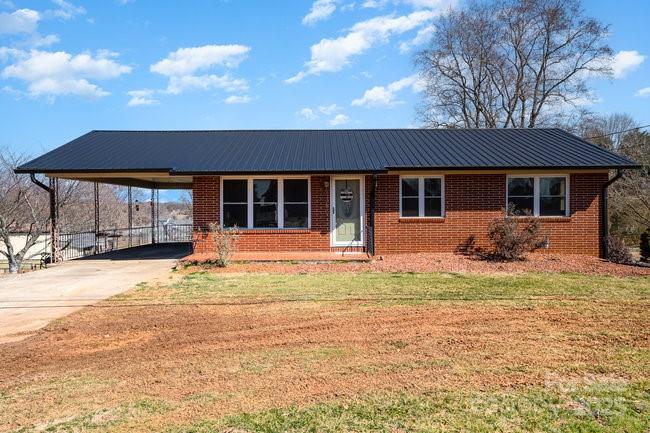 4386 Section House Road Hickory NC 28601