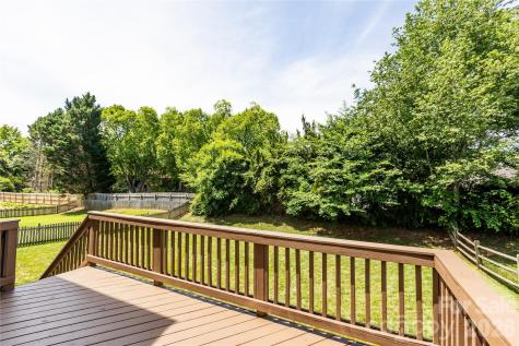 17233 Knoxwood Drive Huntersville NC 28078