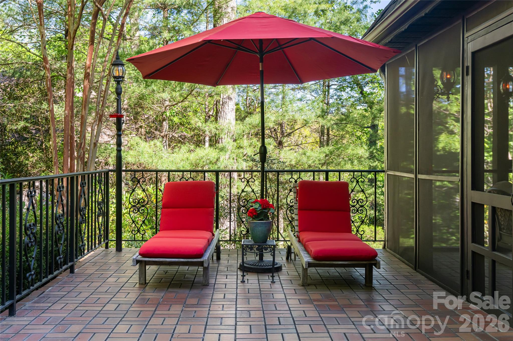 7 Cooper Cove S Hendersonville NC 28739