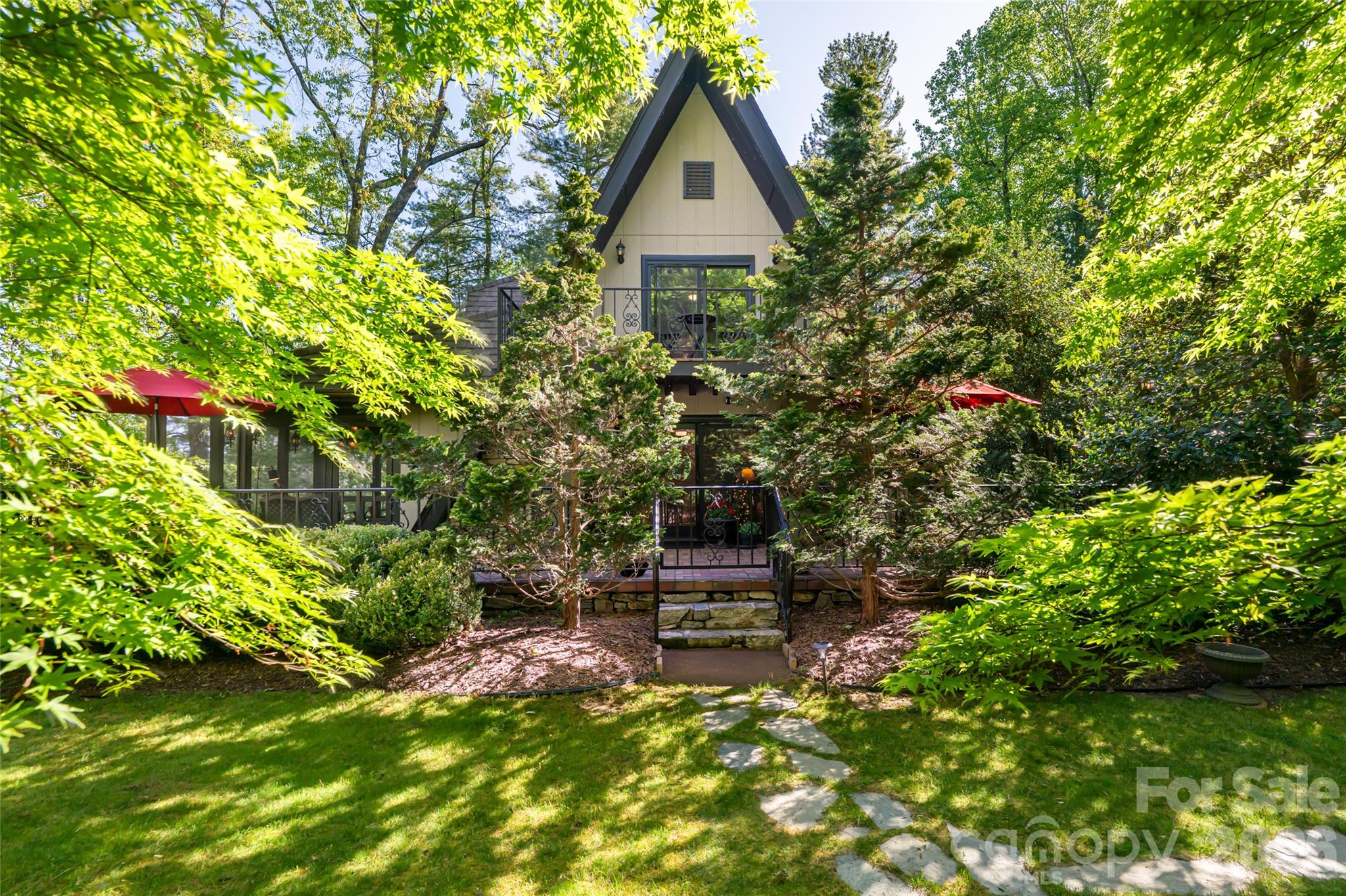 7 Cooper Cove S Hendersonville NC 28739
