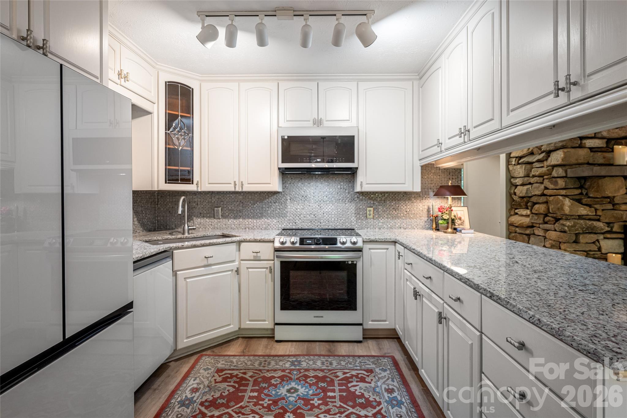 7 Cooper Cove S Hendersonville NC 28739