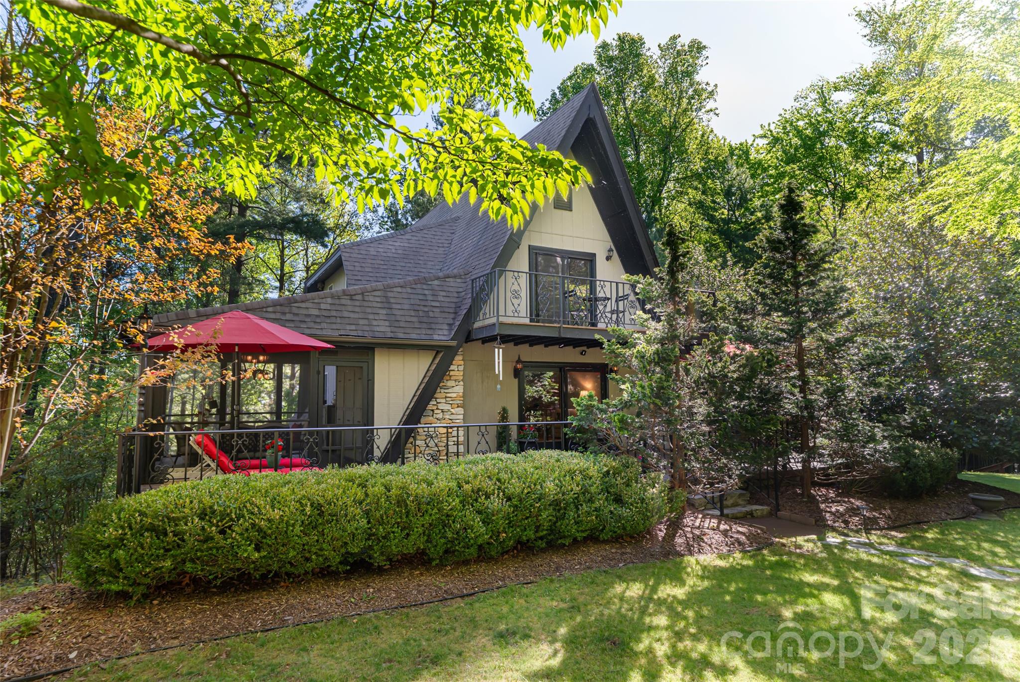 7 Cooper Cove S Hendersonville NC 28739