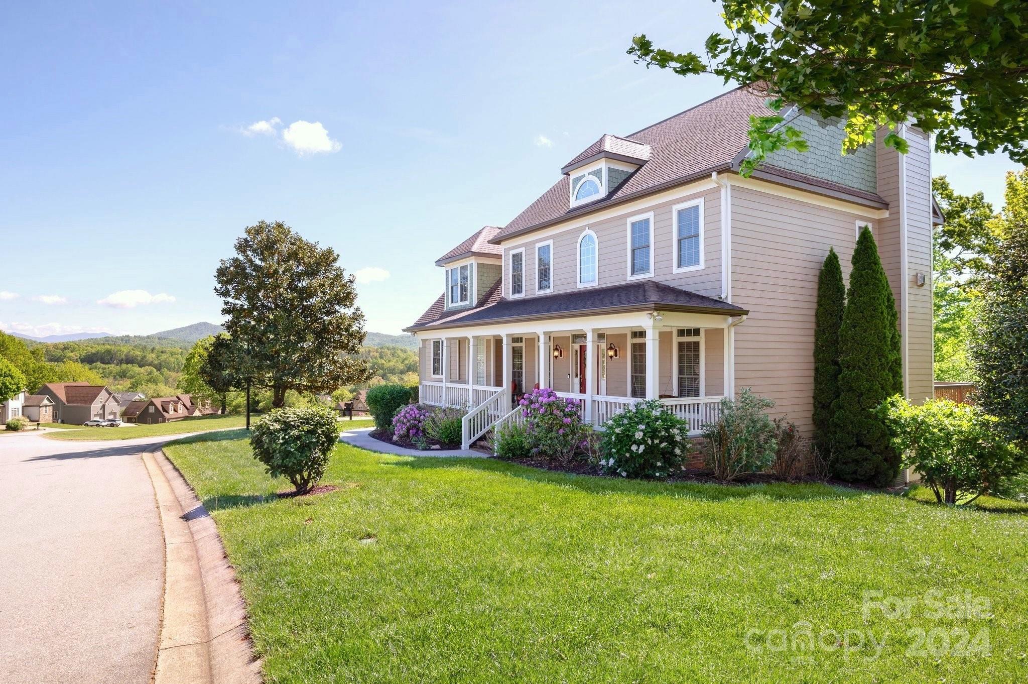 32 Stone House Road Arden NC 28704