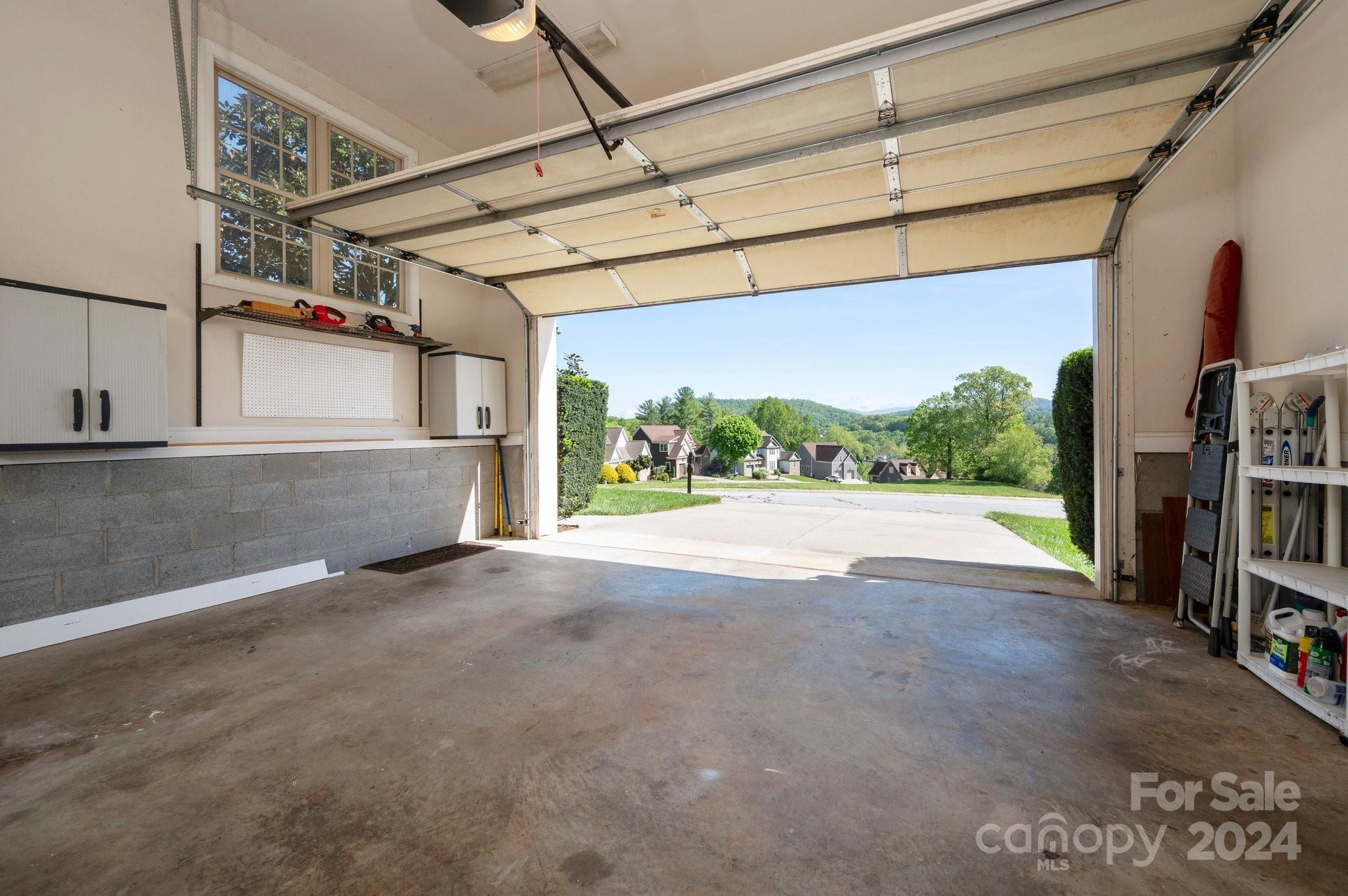 32 Stone House Road Arden NC 28704