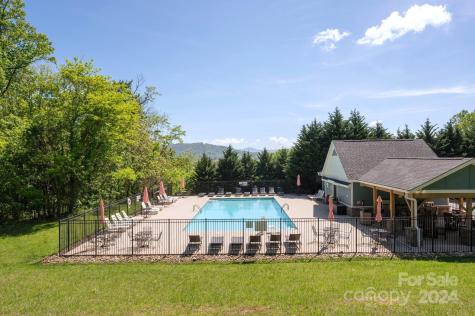 32 Stone House Road Arden NC 28704