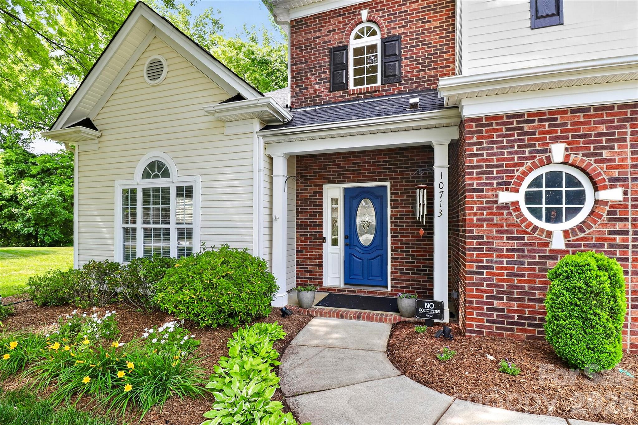 10713 Huntington Meadow Lane Charlotte NC 28273