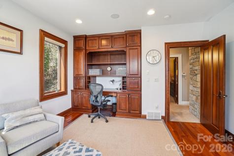 133 Falls Summit Road Hendersonville NC 28739