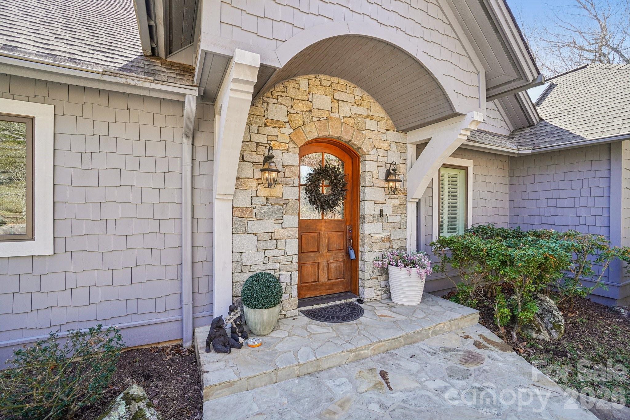 133 Falls Summit Road Hendersonville NC 28739