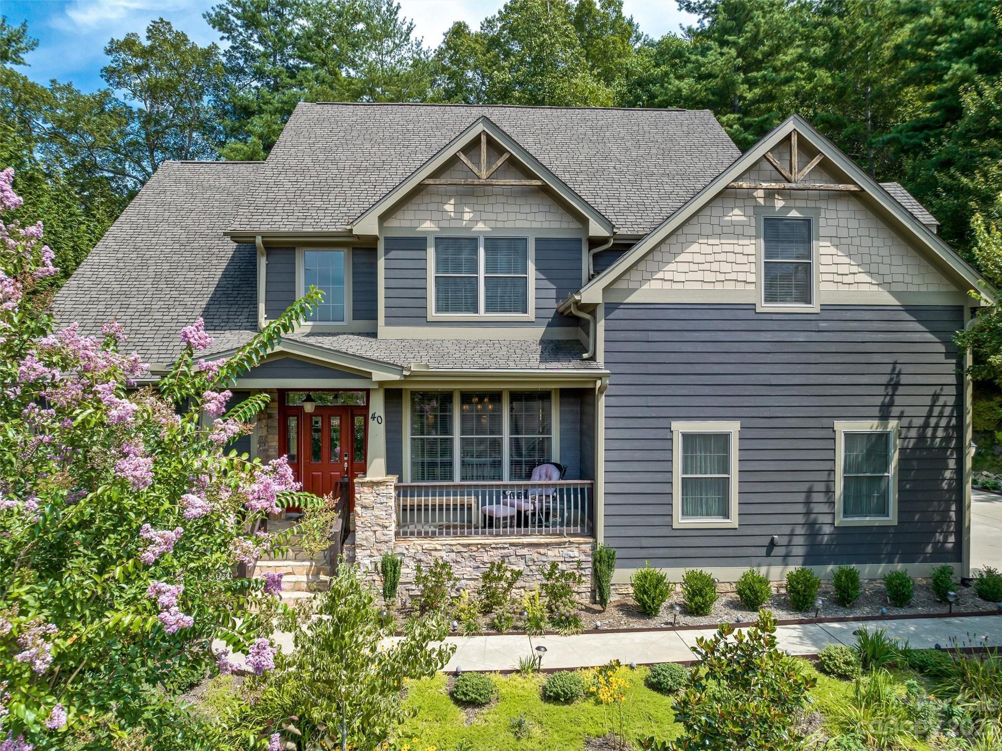 40 Village Pointe Lane Asheville NC 28803