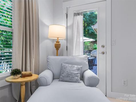 40 Village Pointe Lane Asheville NC 28803