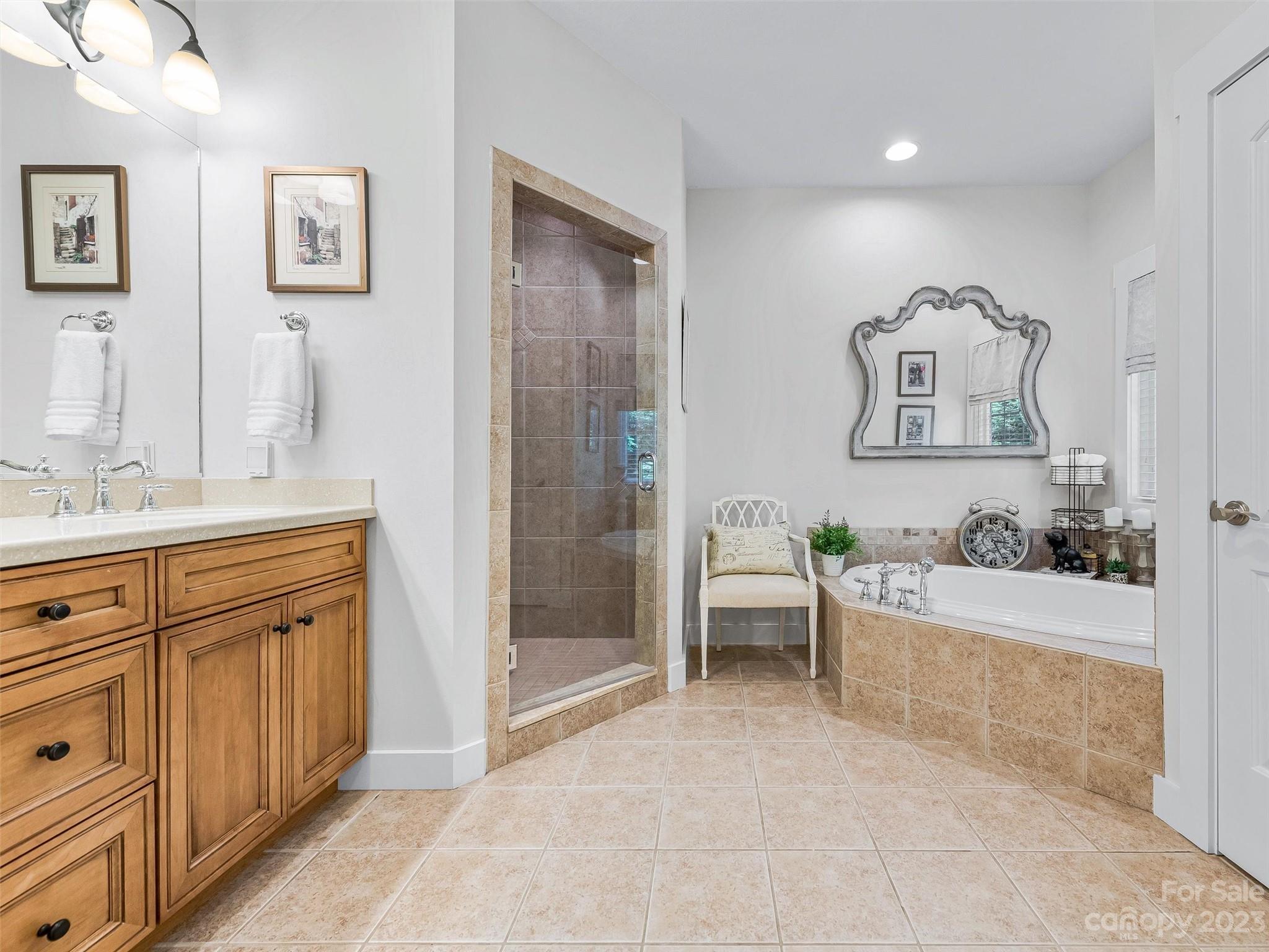 40 Village Pointe Lane Asheville NC 28803