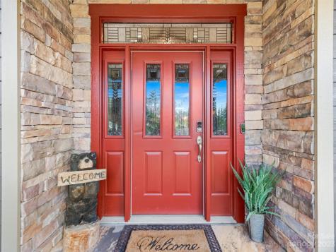 40 Village Pointe Lane Asheville NC 28803