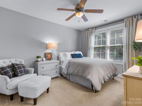 40 Village Pointe Lane Asheville NC 28803