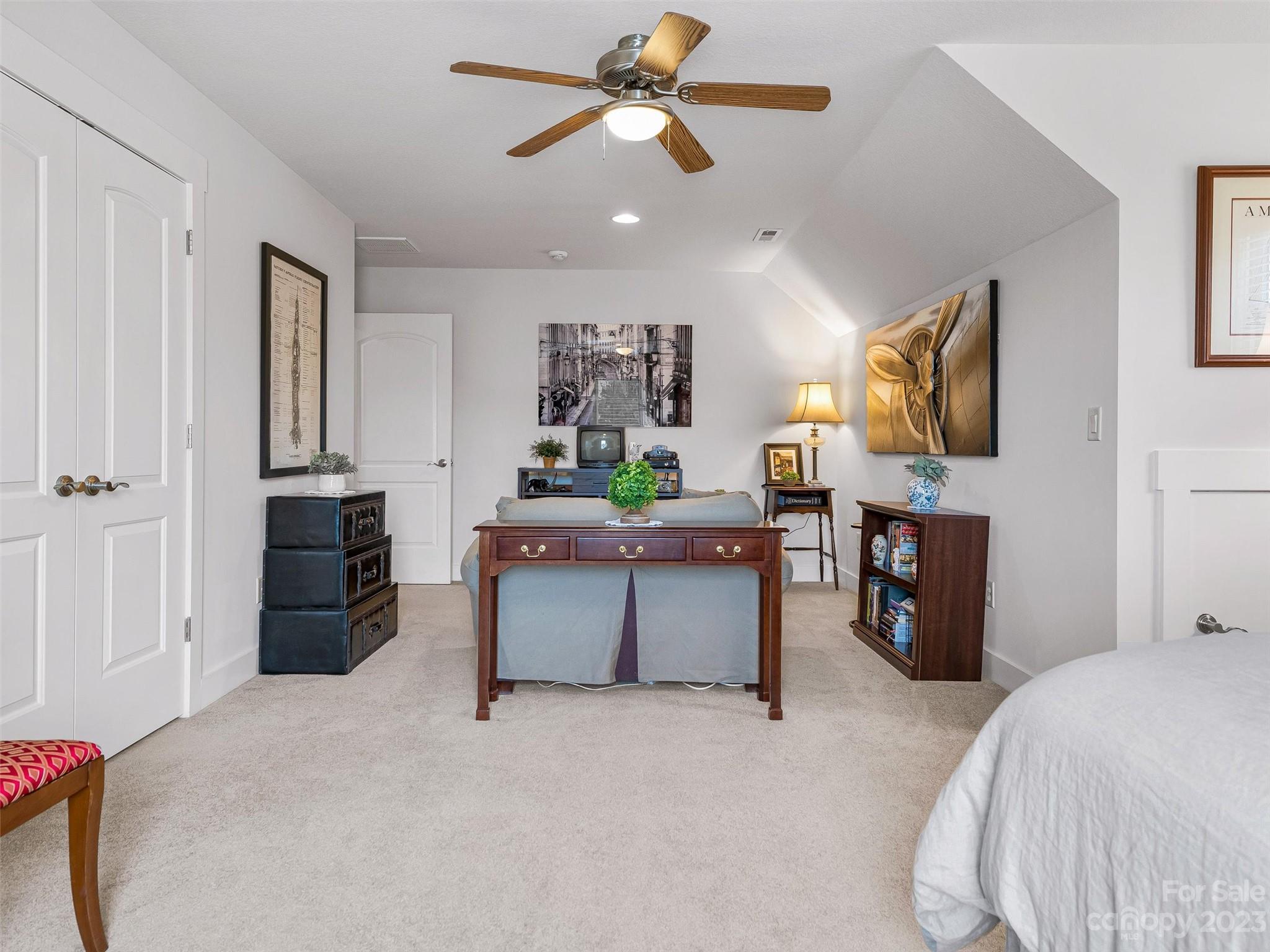 40 Village Pointe Lane Asheville NC 28803