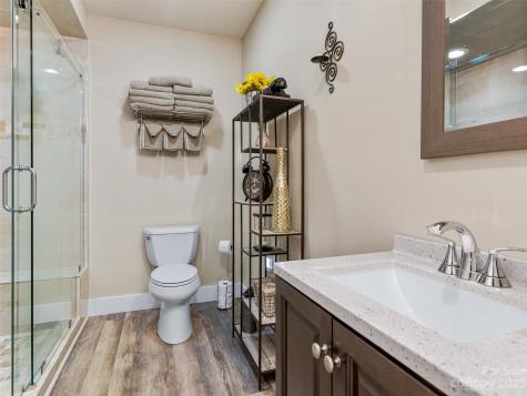 40 Village Pointe Lane Asheville NC 28803