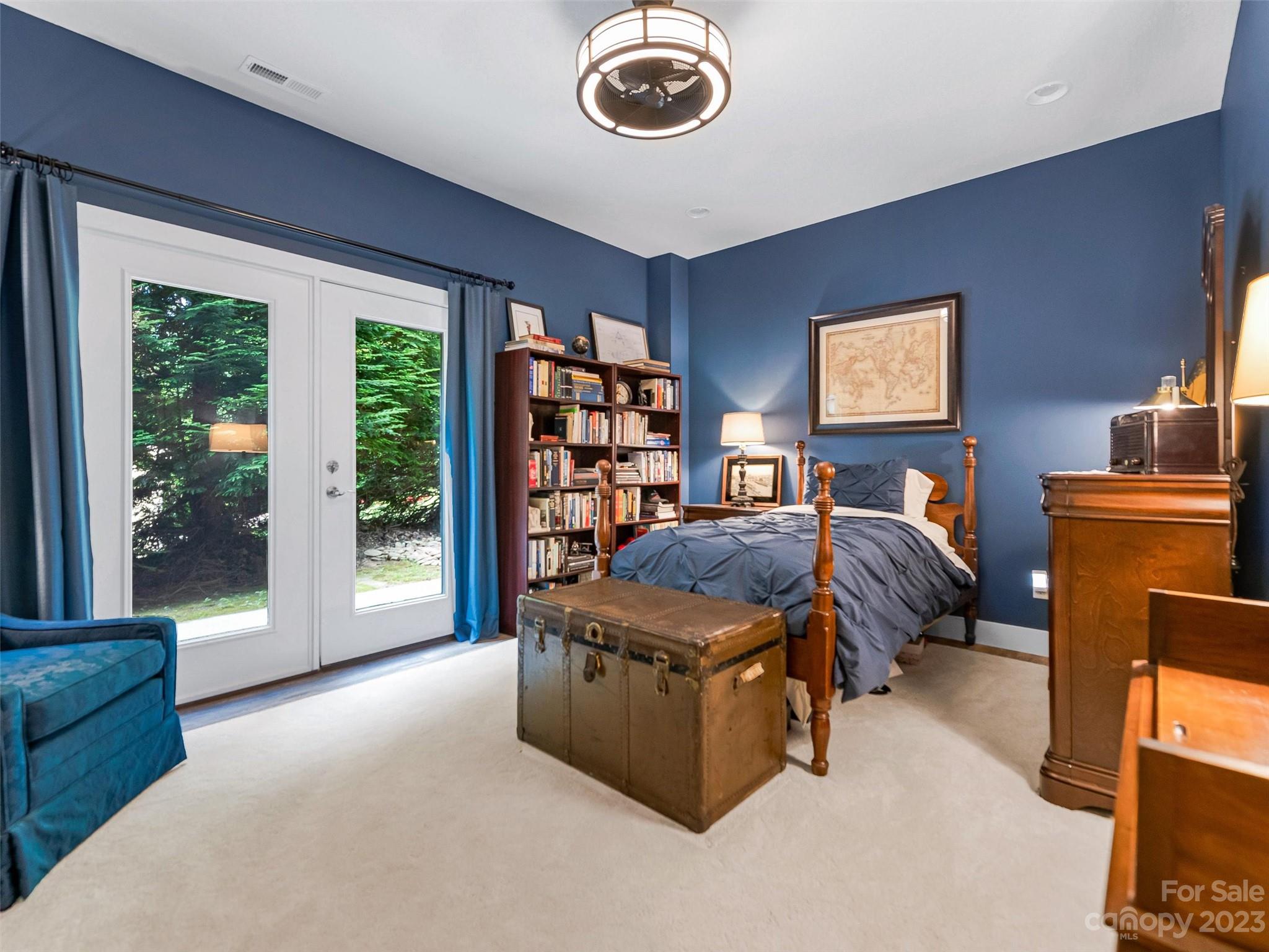 40 Village Pointe Lane Asheville NC 28803