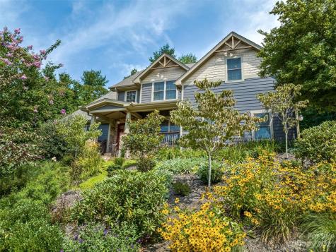 40 Village Pointe Lane Asheville NC 28803