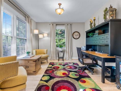 40 Village Pointe Lane Asheville NC 28803