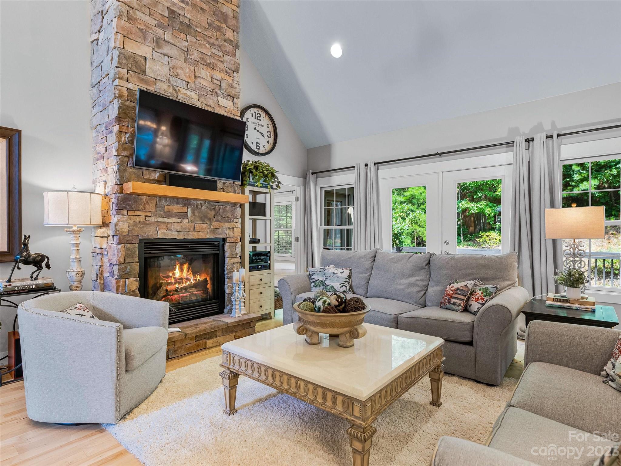 40 Village Pointe Lane Asheville NC 28803