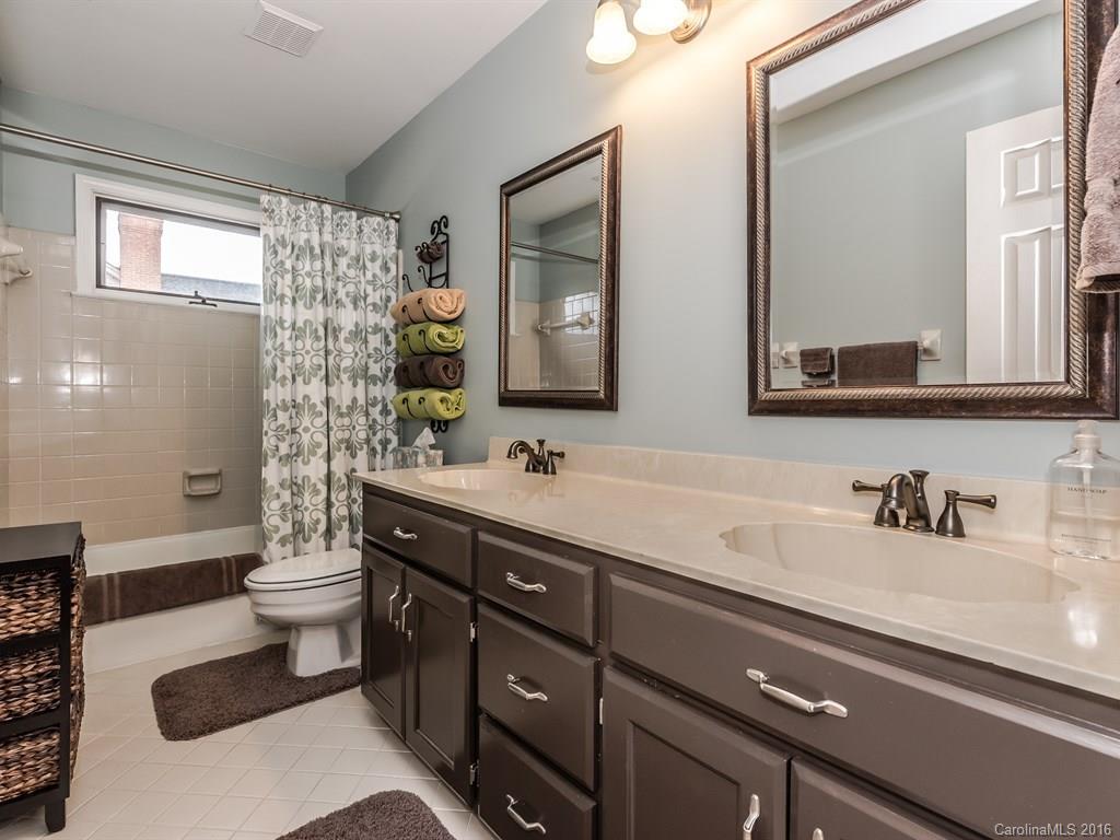 3112 Foxridge Road Charlotte NC 28226