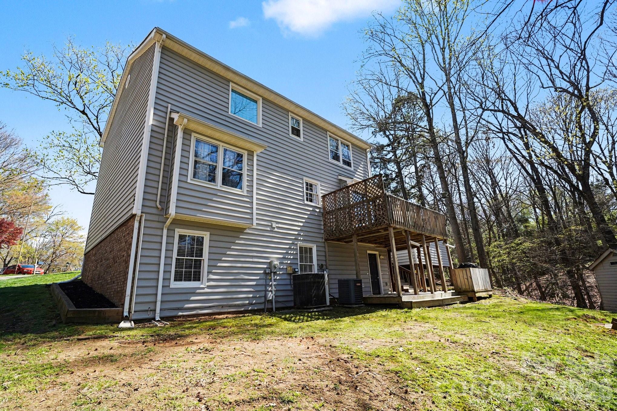 2724 Artesian Court Charlotte NC 28270