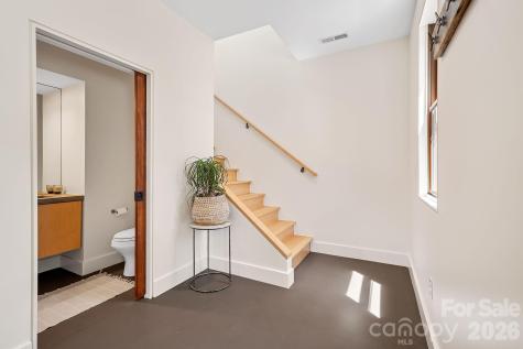 77 Middlemont Avenue Asheville NC 28806