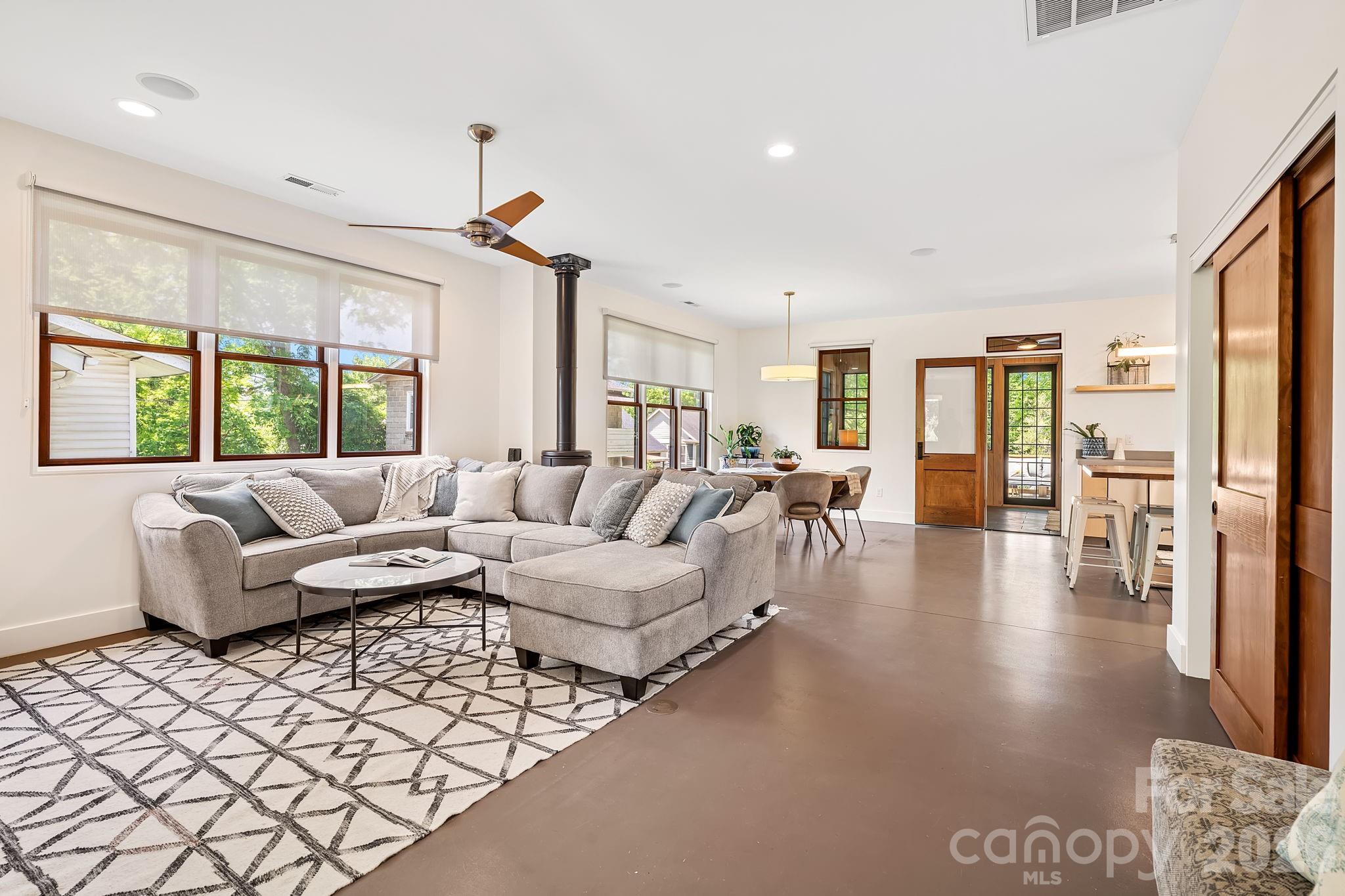 77 Middlemont Avenue Asheville NC 28806