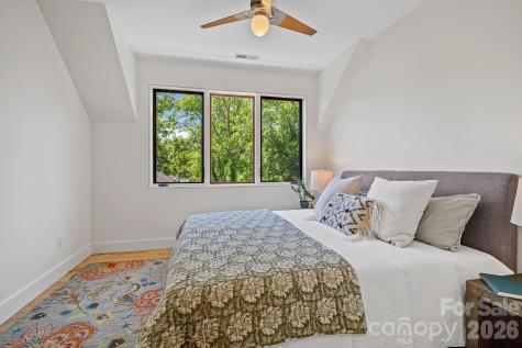 77 Middlemont Avenue Asheville NC 28806