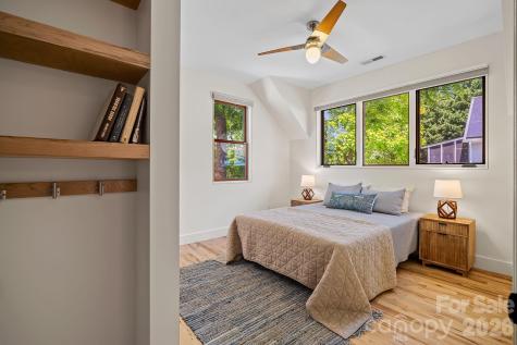 77 Middlemont Avenue Asheville NC 28806