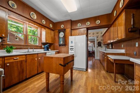 151 S Magnolia Street Forest City NC 28043