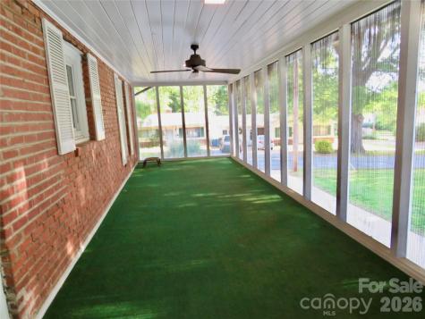 151 S Magnolia Street Forest City NC 28043