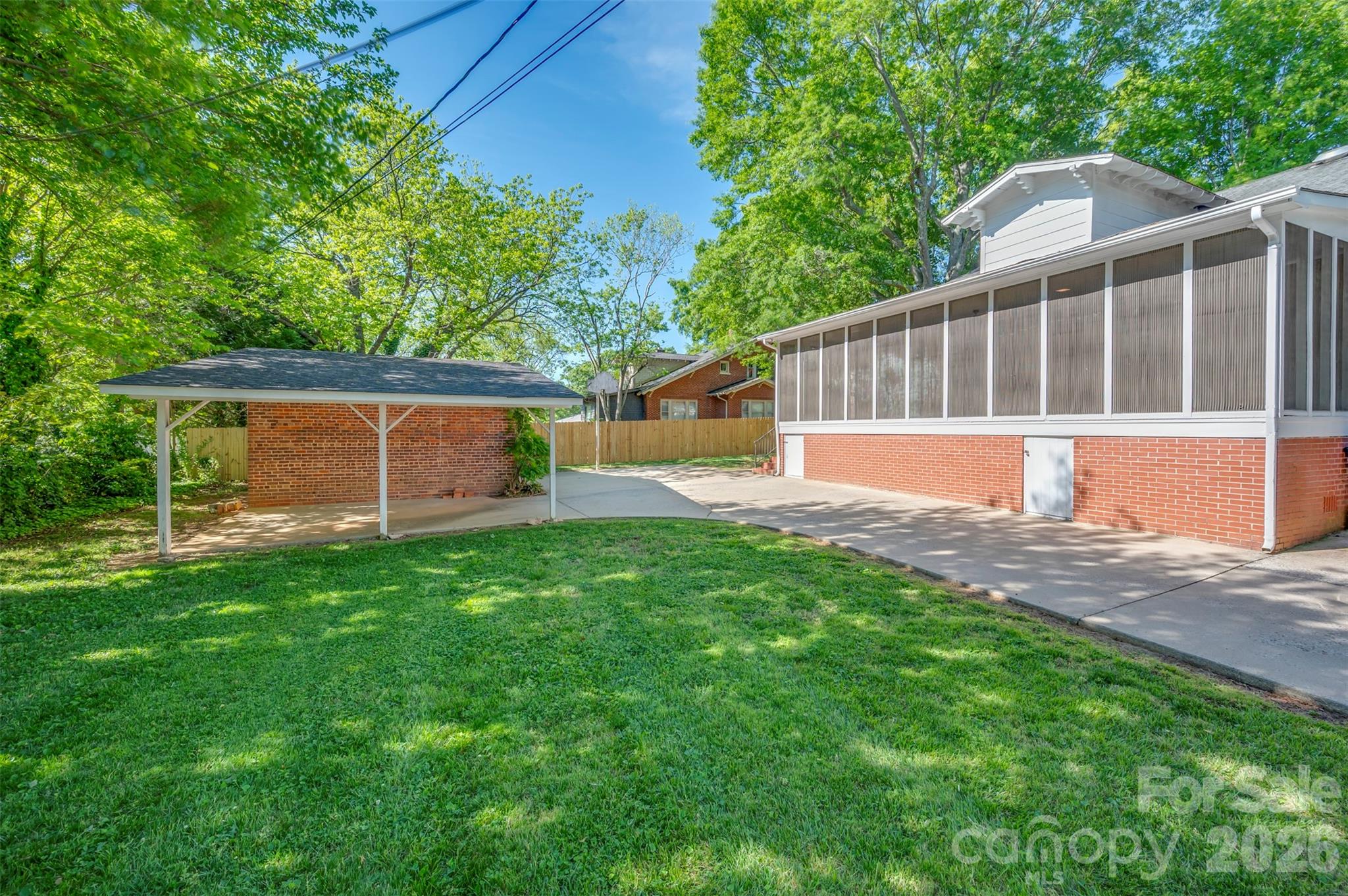 151 S Magnolia Street Forest City NC 28043