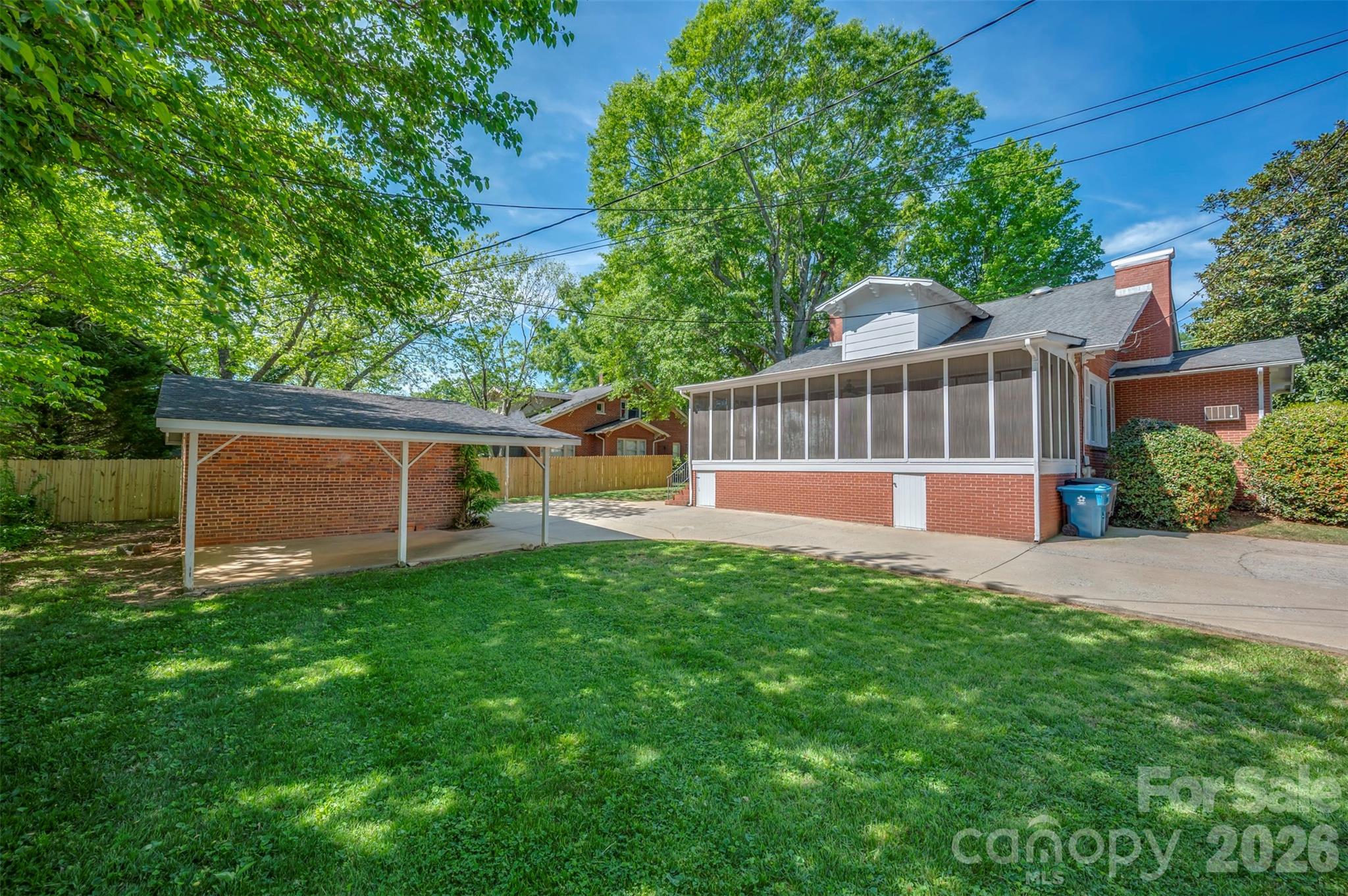 151 S Magnolia Street Forest City NC 28043