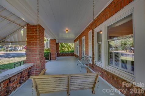 151 S Magnolia Street Forest City NC 28043