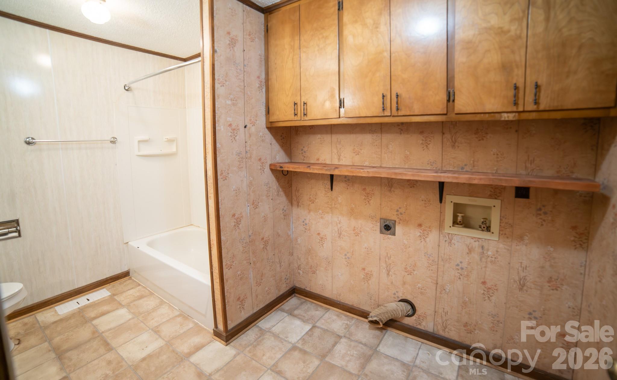 7340 Downs Avenue Connelly Springs NC 28612