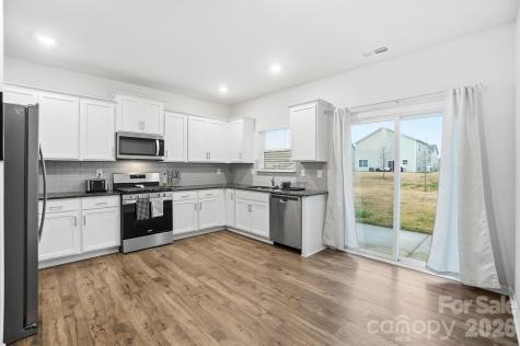 7576 Stonehouse Drive Gastonia NC 28056