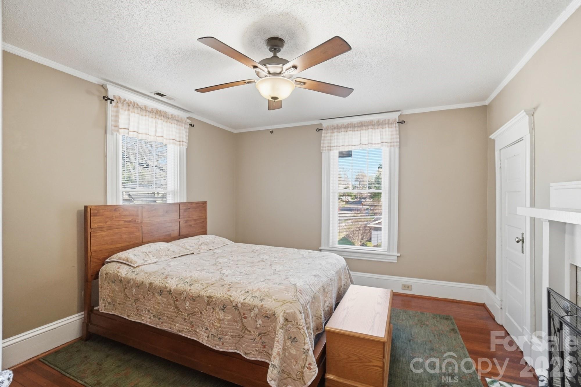 502 S South Street Gastonia NC 28052