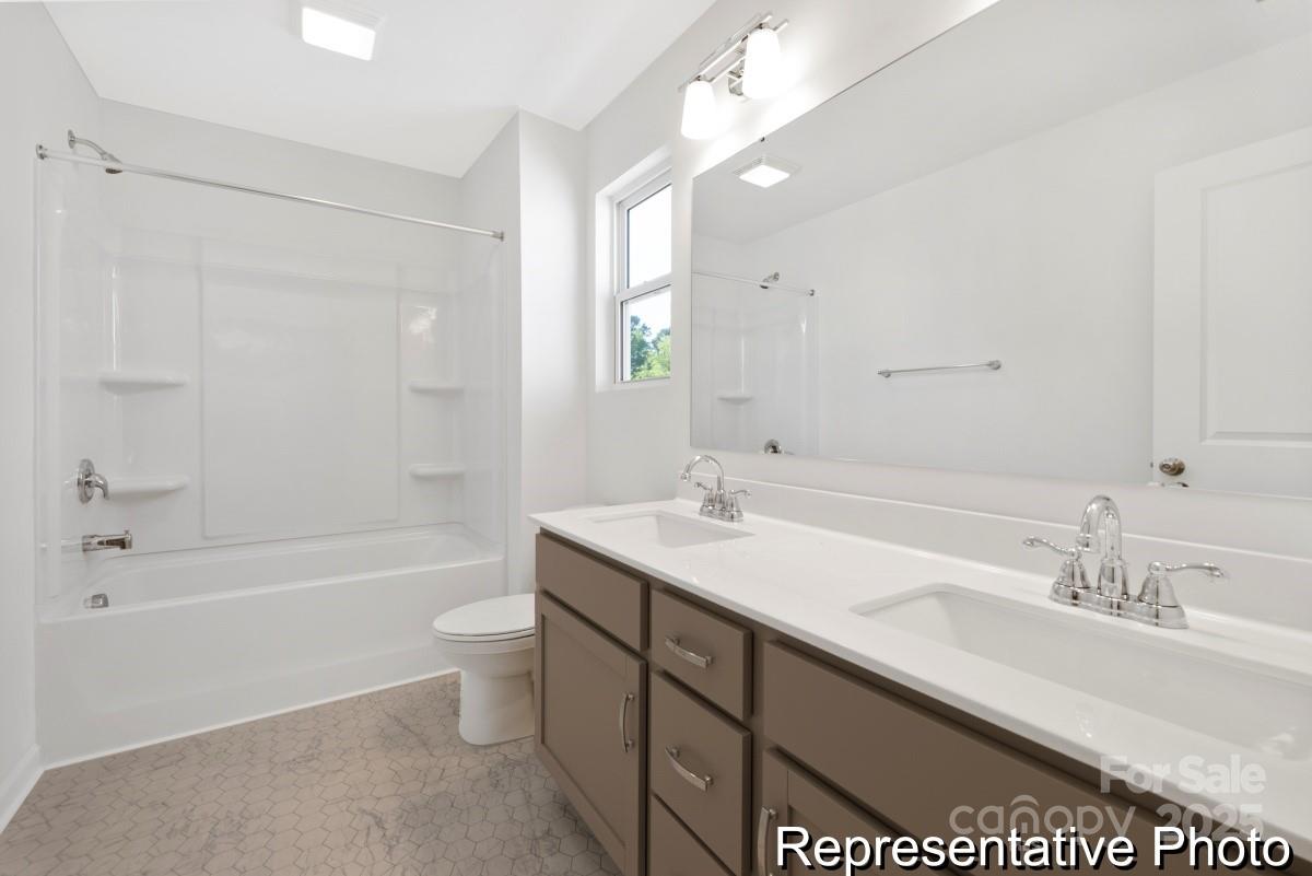 1015 Gondola Court Salisbury NC 28144