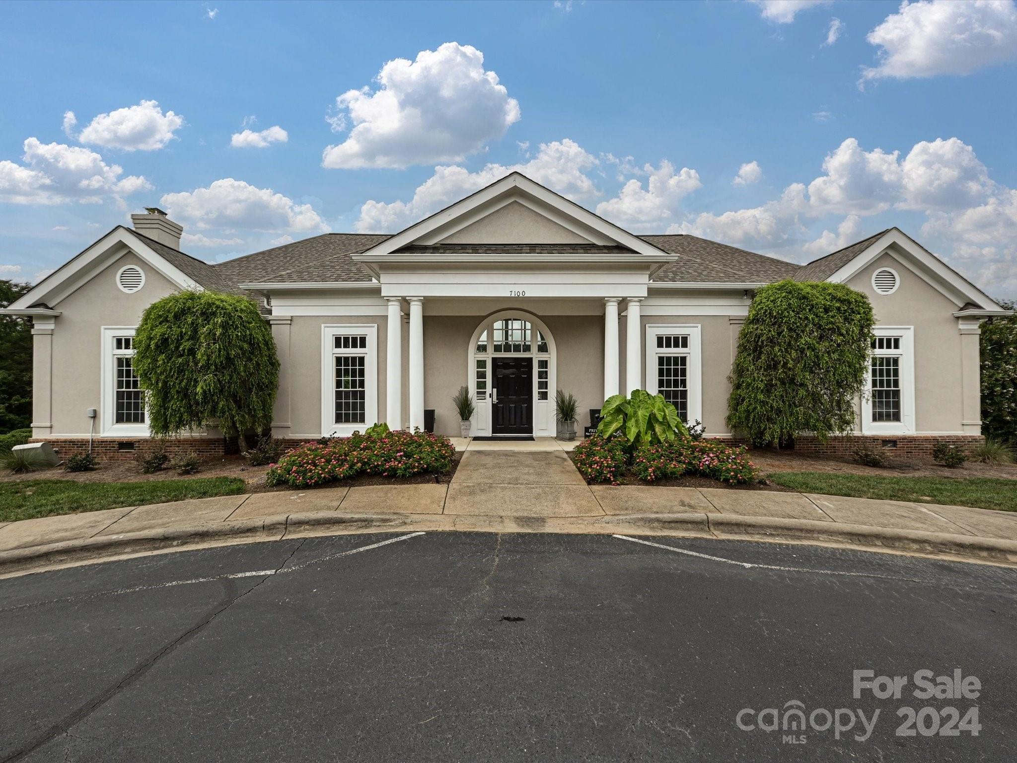 606 Chorale Court Charlotte NC 28270