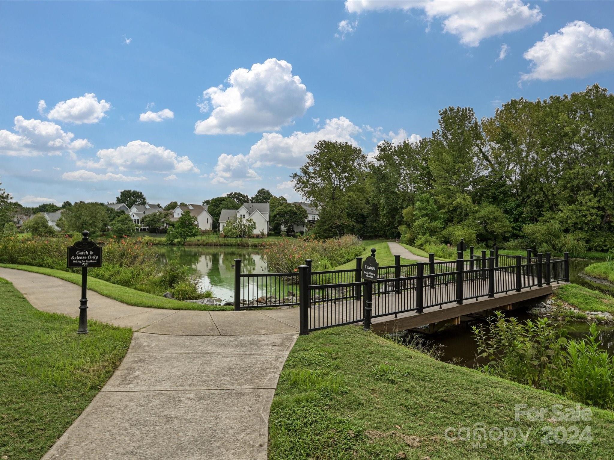 606 Chorale Court Charlotte NC 28270